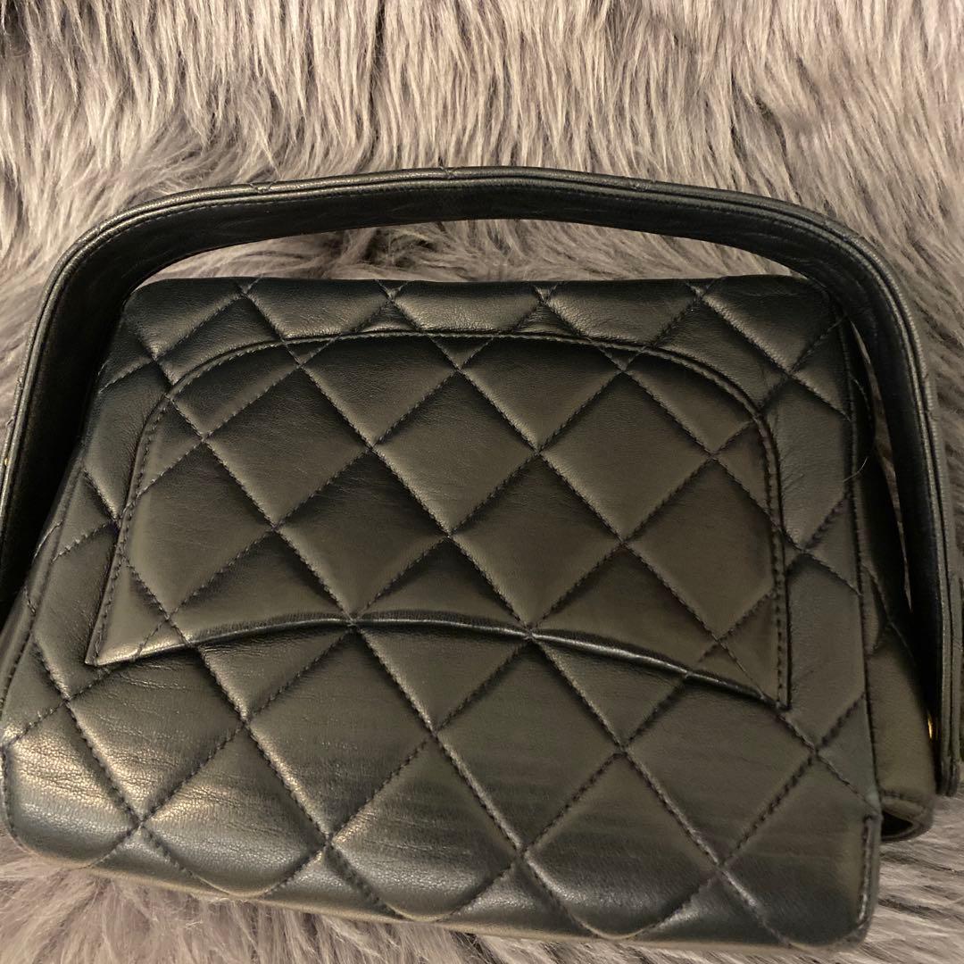CHANEL レア品　マトラッセ　バック　クラッチバックネイビー