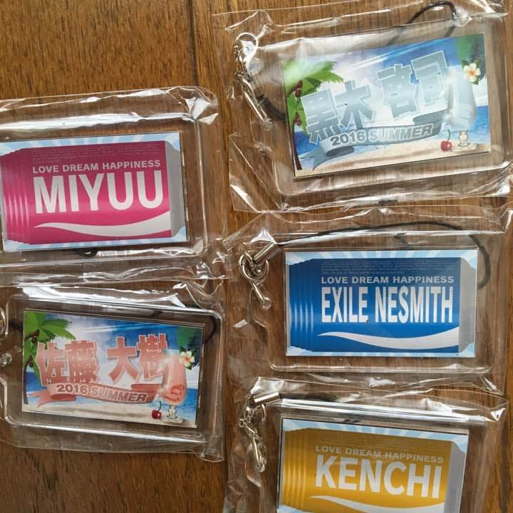 ガチャ KEIJI MATHU USA 中塚裕太 クリーナー ネーム 缶バッチ