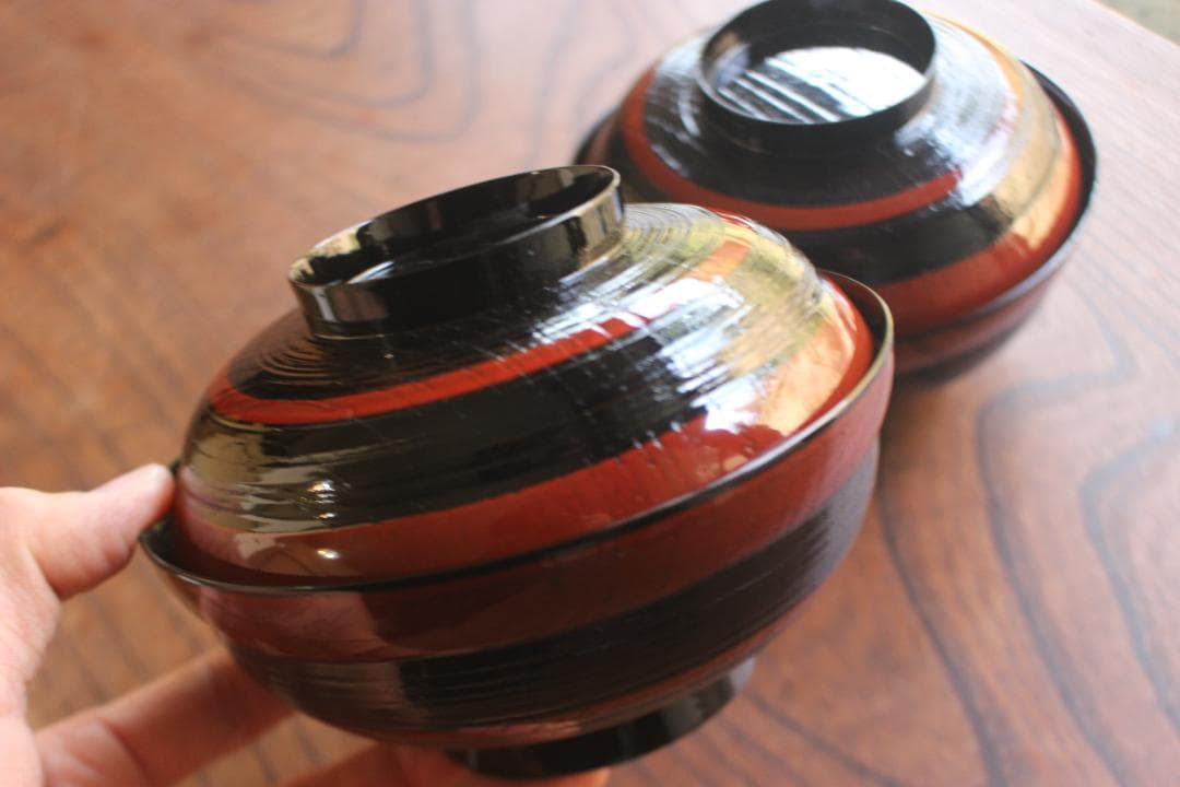 デッドストック！極上独塗分柿合わせに優美な見返雲錦蒔絵の映えるお椀2点（検山中塗