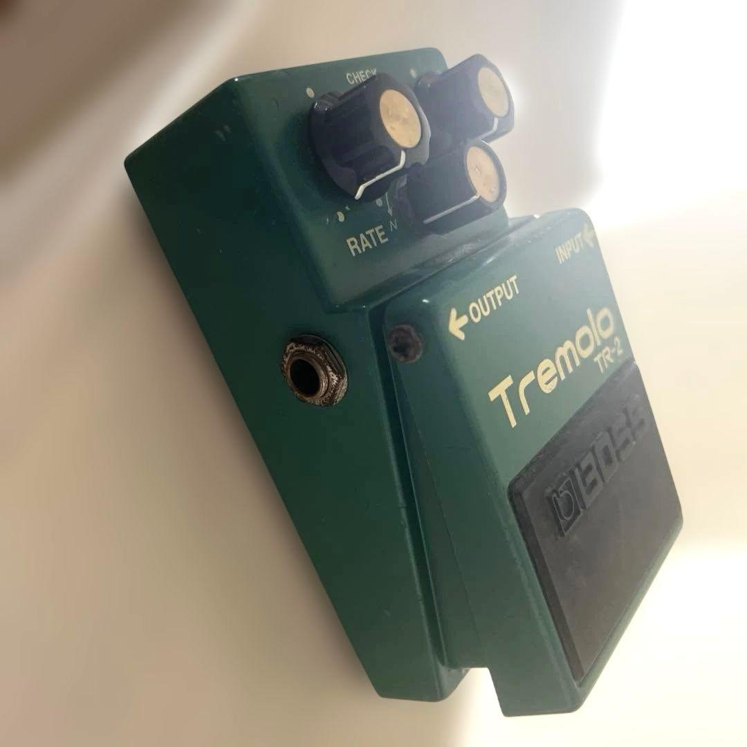 【美品】Tremolo BOSS TR-2 エフェクター トレモロ