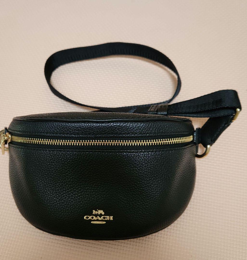 COACHコーチ　ボディバッグ　ウエストバッグ　レザー　ブラック