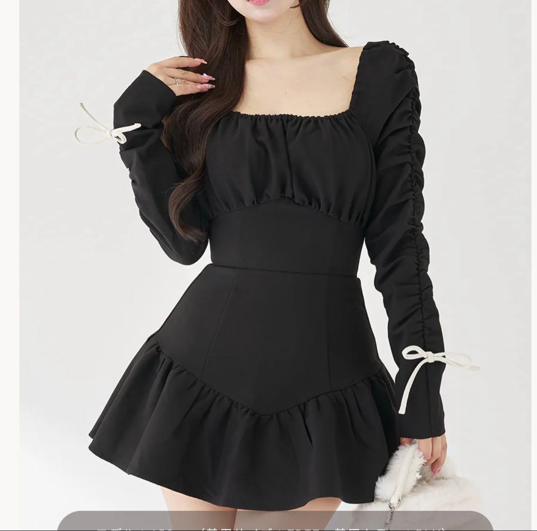 ダーリッチ スクエアネックギャザーミニワンピース　ブラック　FL