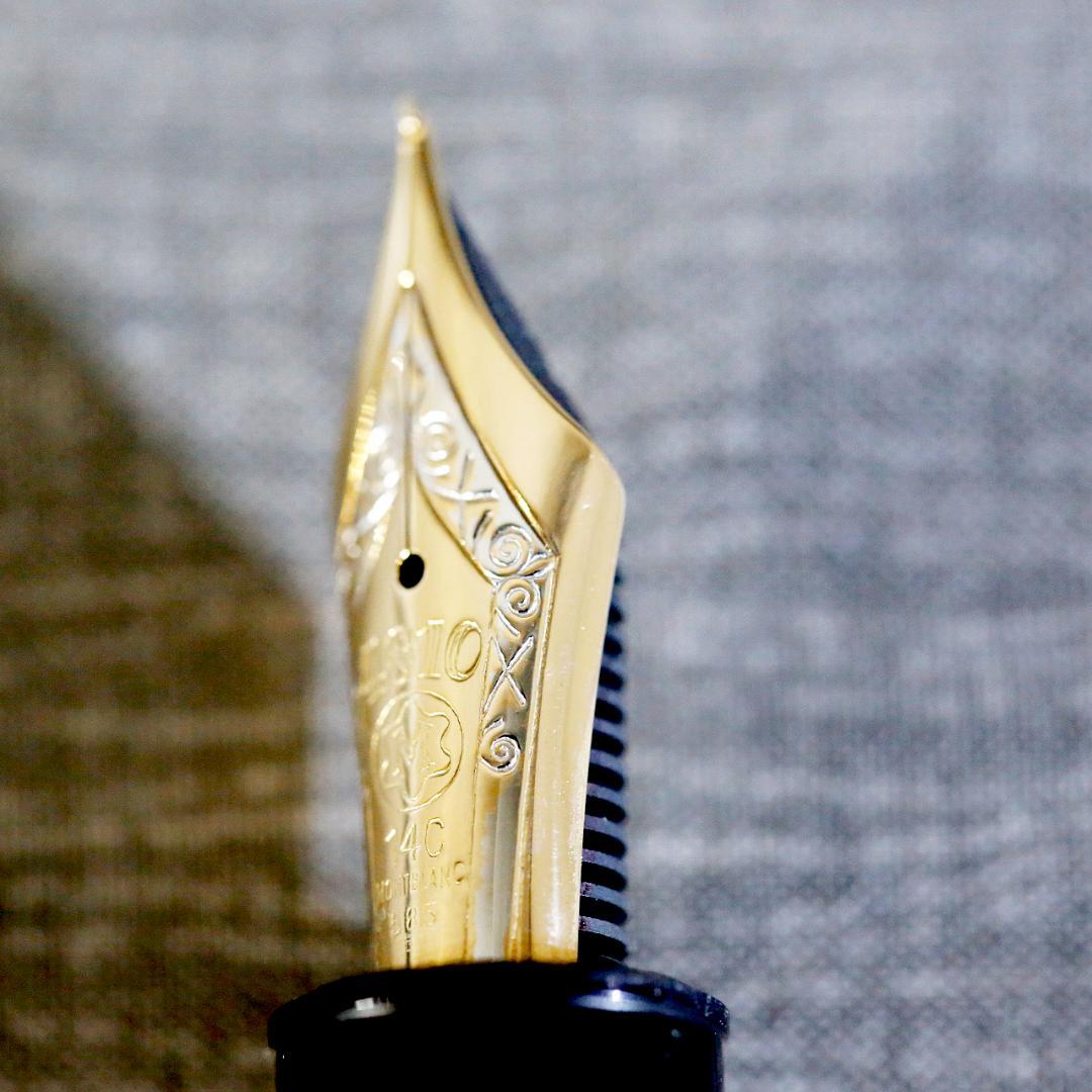 【美品 送料込み】モンブラン 万年筆 １４９ マイスターシュテュック