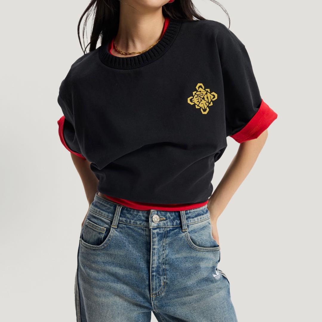 新品L Adidas FW25 CNY 馬年限定 半袖Tシャツ KT0714