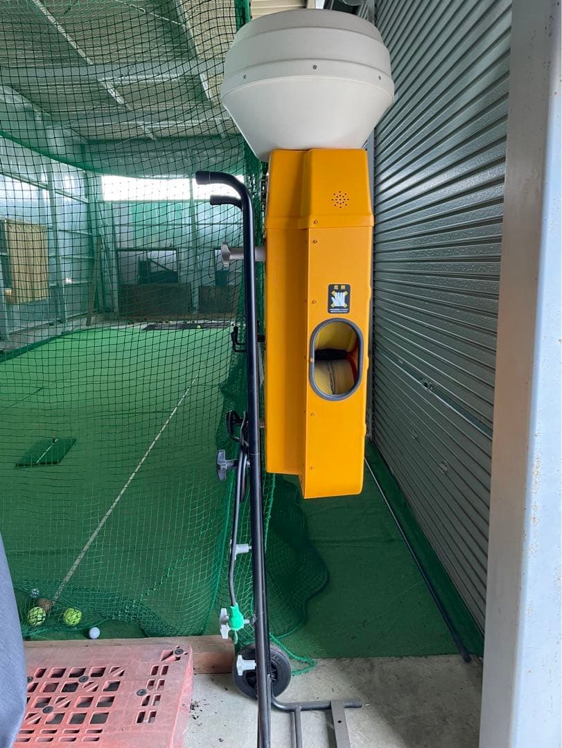 バリアス 軟式ピッチングマシン VS-3000S II】ボール80個付き