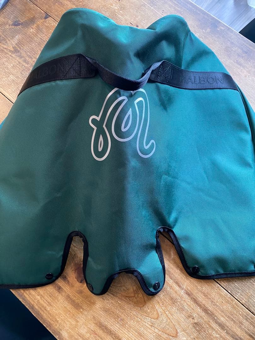 美品マルボンゴルフ　Malbongolf キャディバッグ グリーン