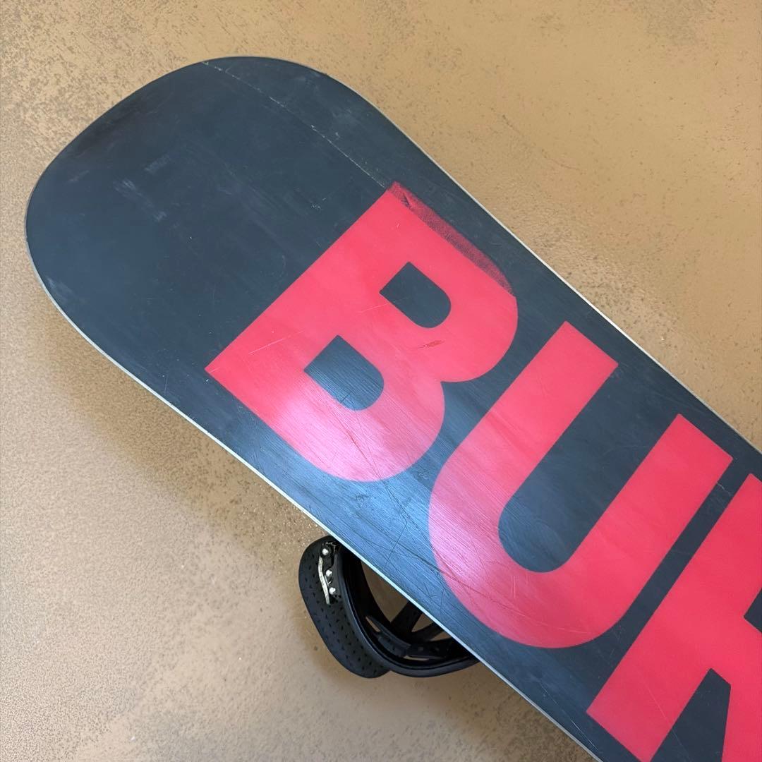 人気デザイン！ BURTON DESCENDANT 152 初中級者にオススメ！