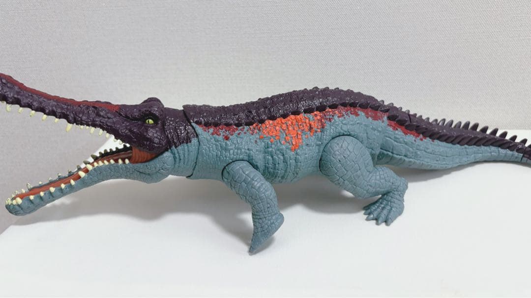 マテル　ジュラシックワールド　サルコスクス　Sarcosuchus