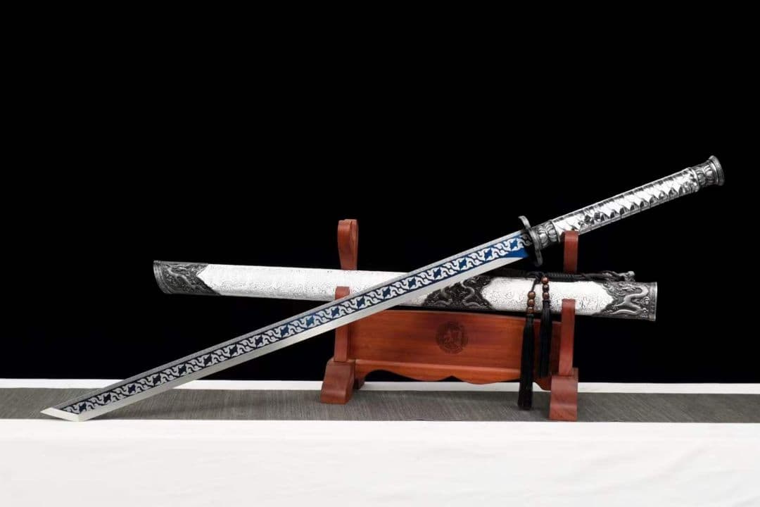 【黒金古刀―柳葉刀】 古兵器 武具　刀装具　日本刀　模造刀 居合刀 長尺