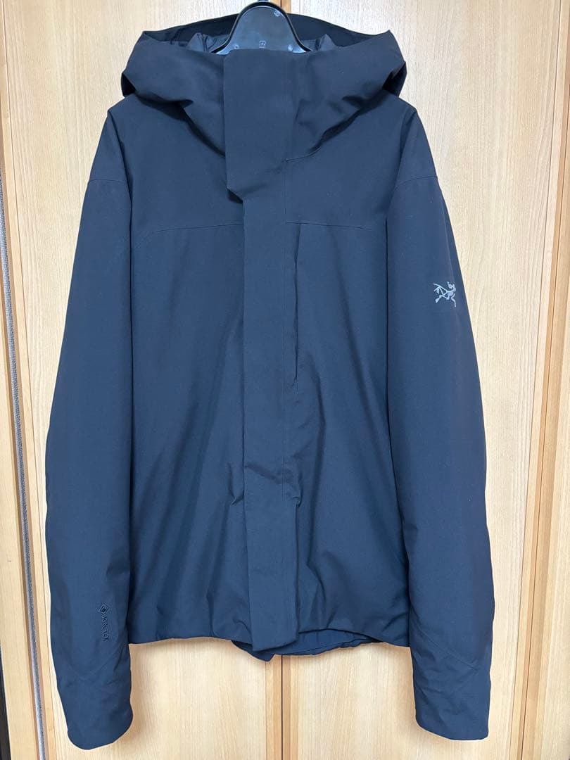 アークテリクス Therme Insulated Jacket