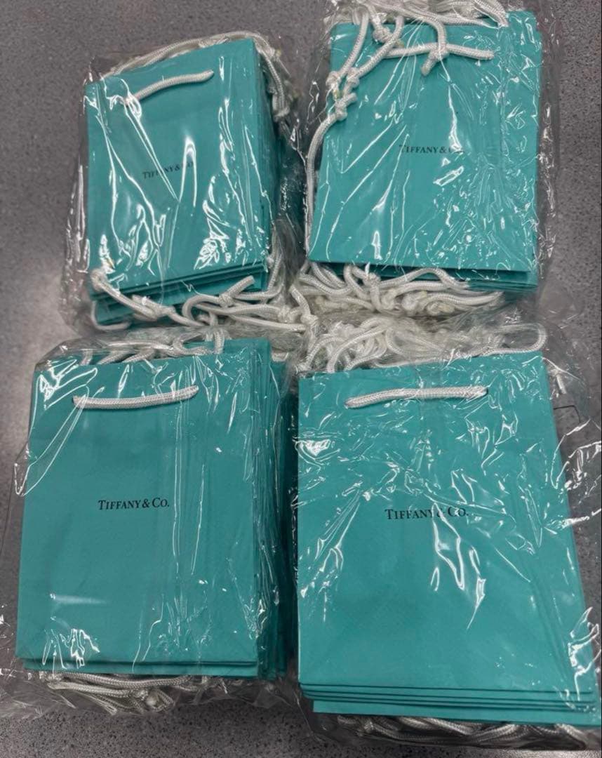 現行品Tiffanyティファニー　ミニショッパー紙袋　ショップ袋100枚