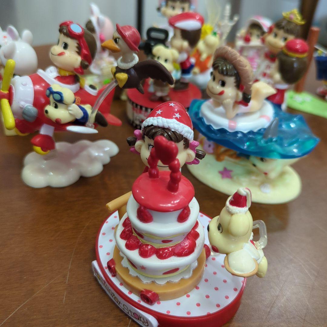 レトロ　ペコ&ポコストーリーシリーズ　フィギュア　ペコちゃん　10個