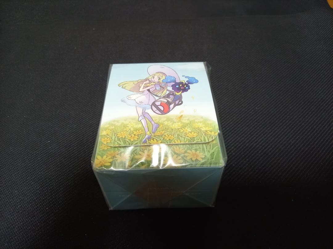 リーリエ&コスモッグ　スペシャルBox