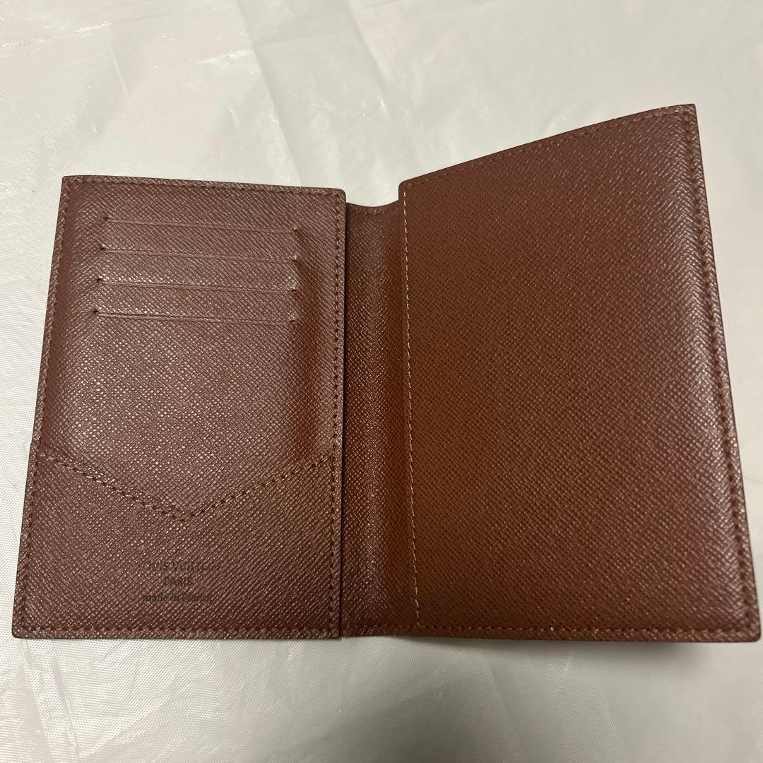 ルイヴィトン パスポートケース 極美品