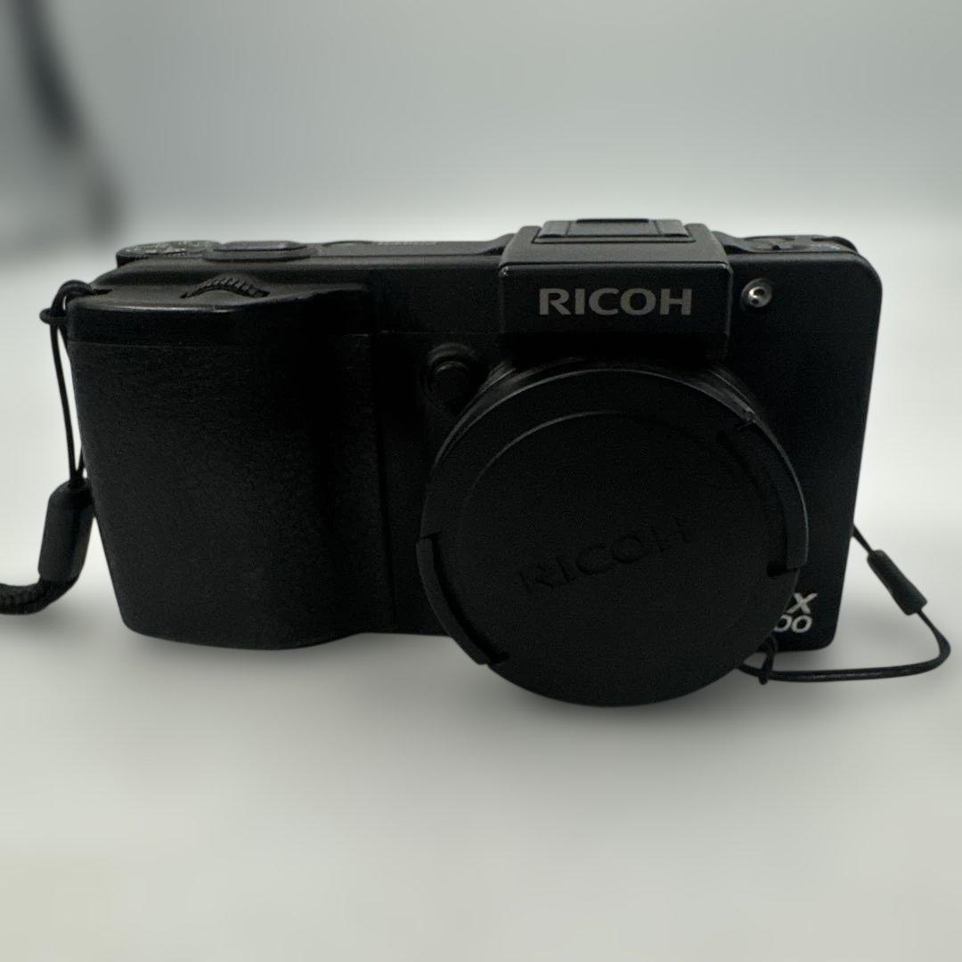 ②RICOH GX200 コンパクトデジタルカメラ