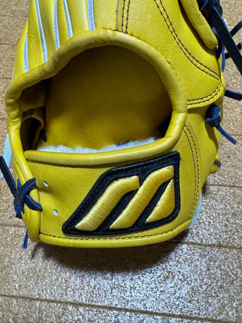 限定　ミズノプロ　外野手用　グラブ