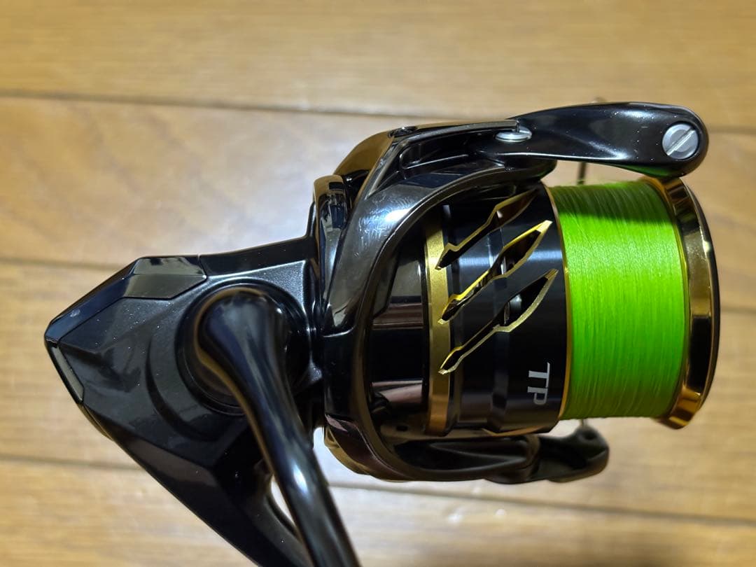 SHIMANO 20ツインパワー C3000XG [修理歴有・送料無料]