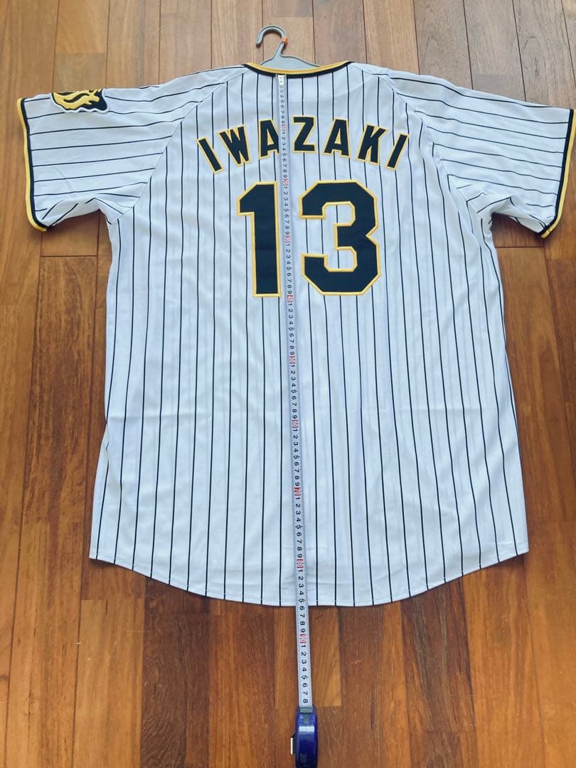 ミズノ 阪神タイガース ユニフォーム　岩崎優　ホーム　XOサイズ　刺繍