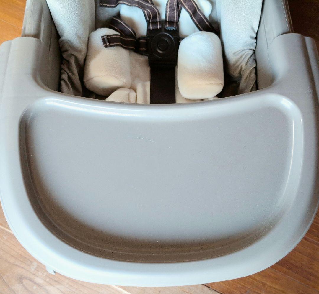 Combi コンビ ネムリラ AUTO SWING BEDi ベージュ 値引あり