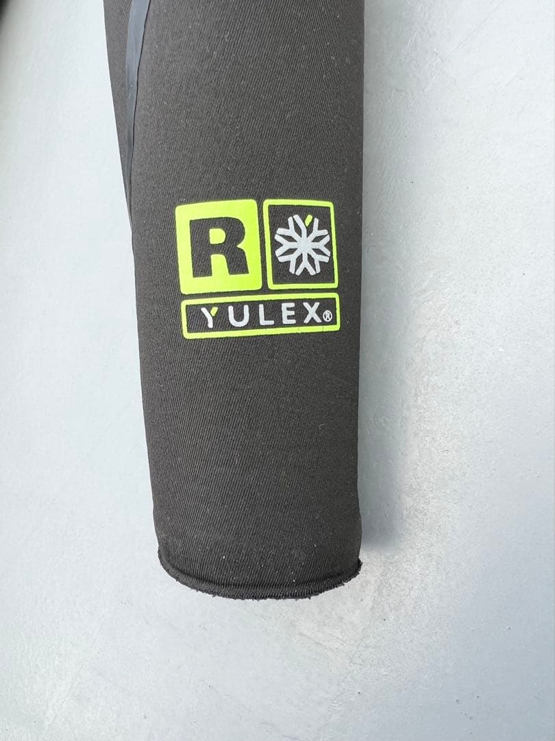 Patagonia Men's R2フロント ジップ フルスーツ Mサイズ