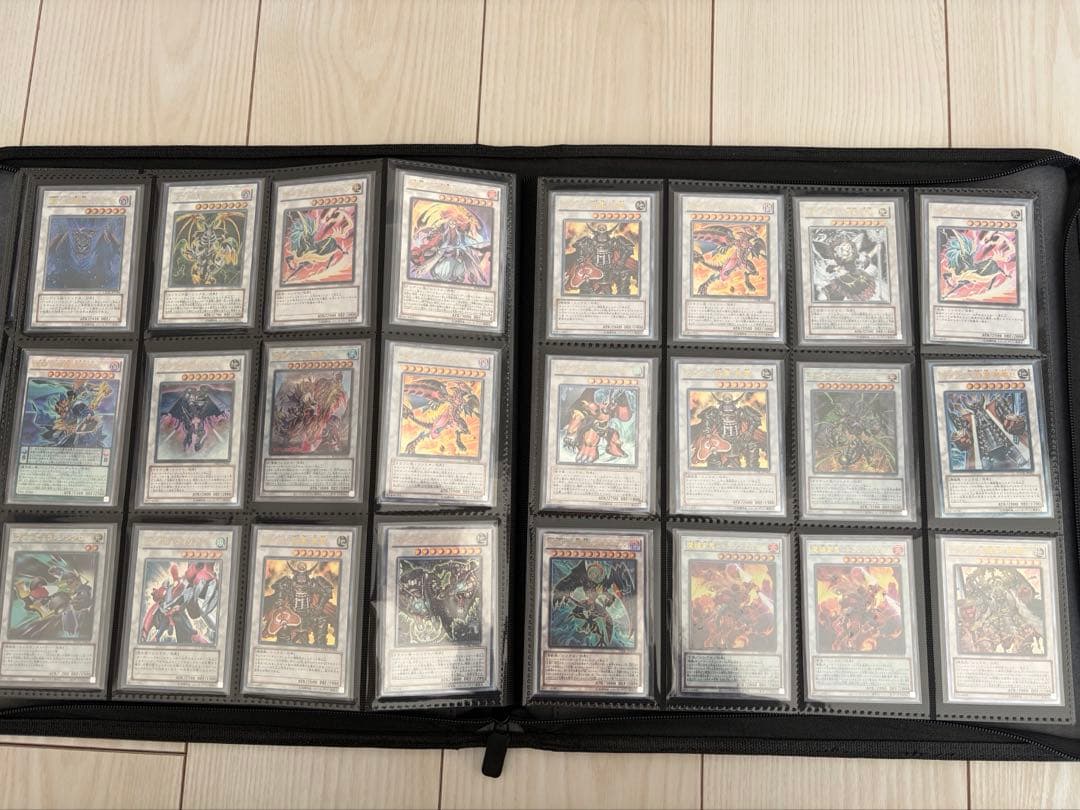 2000枚超！遊戯王カード　引退品　レリーフ多数