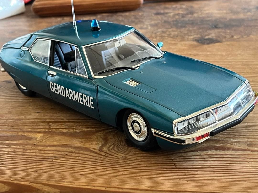 1/18 ノレブ　シトロエン SM 憲兵隊仕様