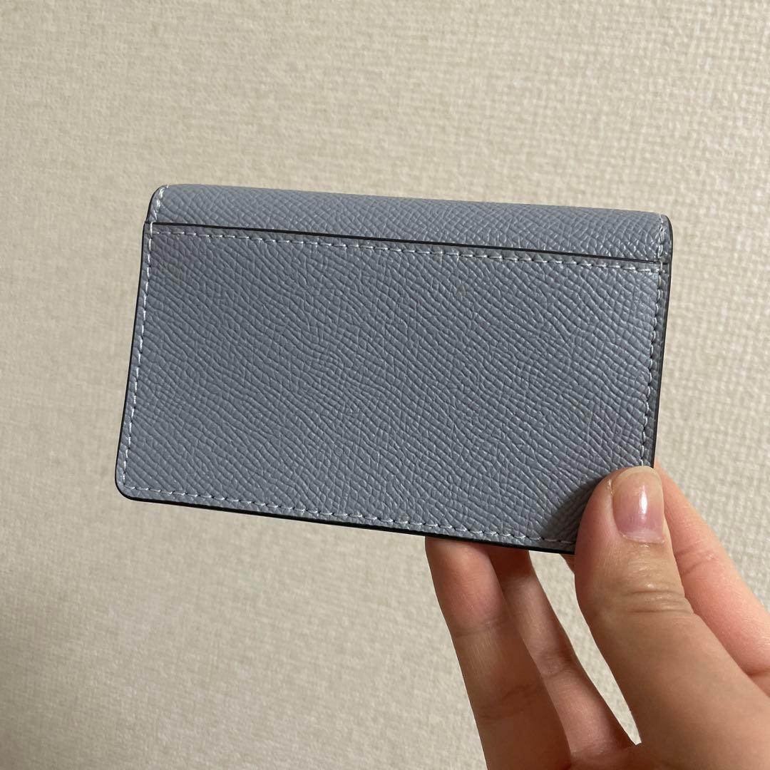 美品　コーチ　エッセンシャル ビジネス　カードケース ベージュ レザー　名刺入れ