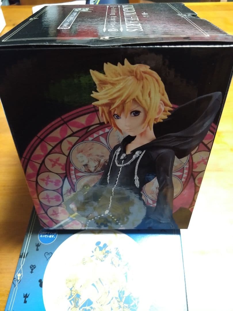 一番くじキングダムハーツ ラストワン　ロクサススタチュー&ガラスプレート