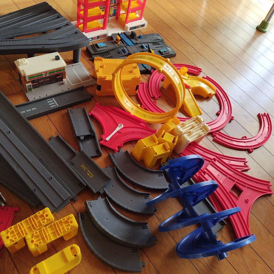 トミカパーキング セブンイレブン付き(絶版・希少)