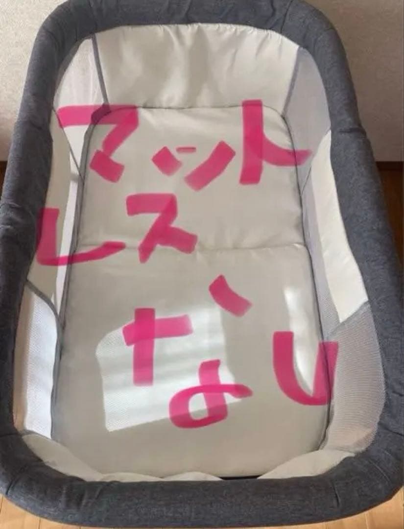 【美品】UBRAVOO ベビーベッド 折りたたみ キャスター付き