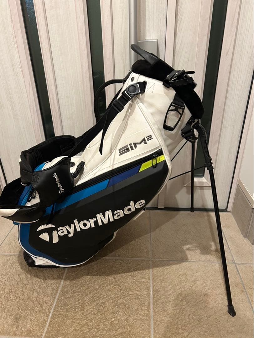 TaylorMade SIM2 キャディバッグ 自立式