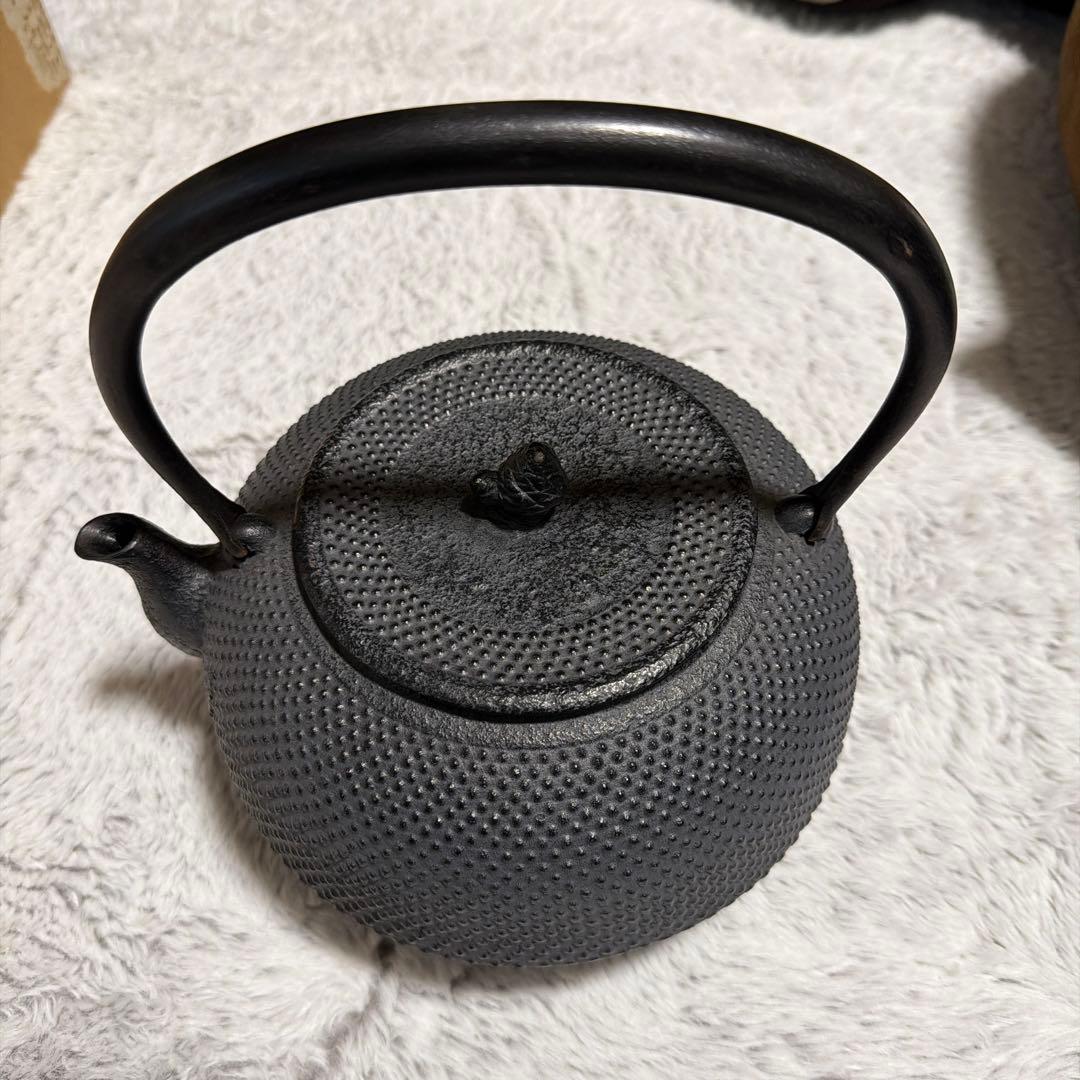 南部鉄器 鉄瓶 急須 黒 霰模様 平丸20号