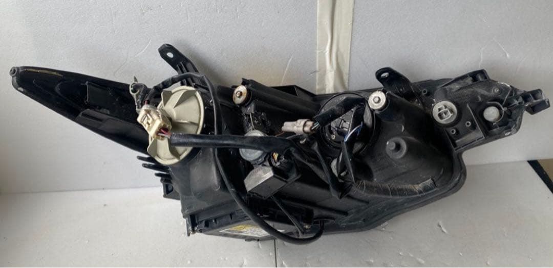 トヨタ エスティマ 50系 中期 後期 純正 HID ヘッドライト 左右セット