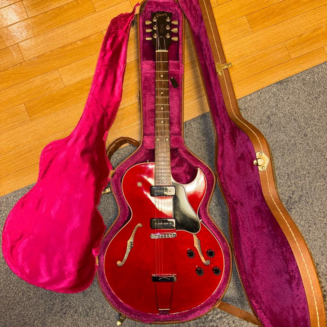 1995年製 Gibson ES-135 Cherry Red