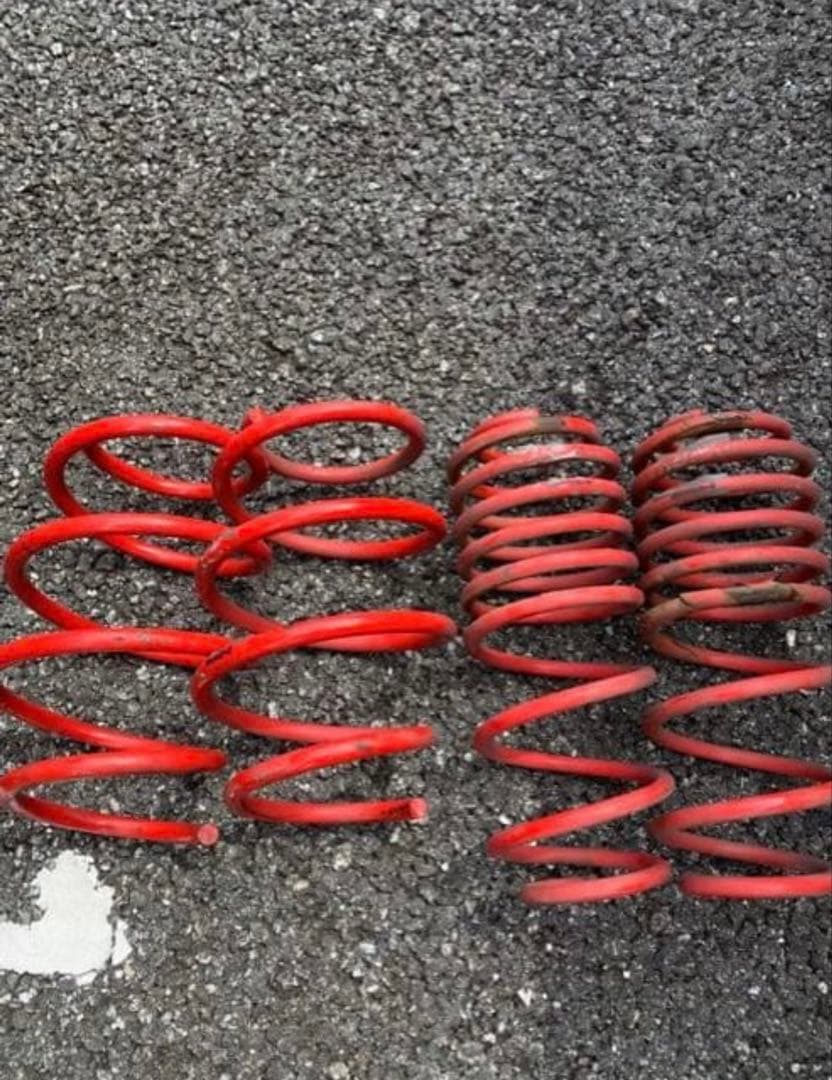 30プリウス　ダウンサス