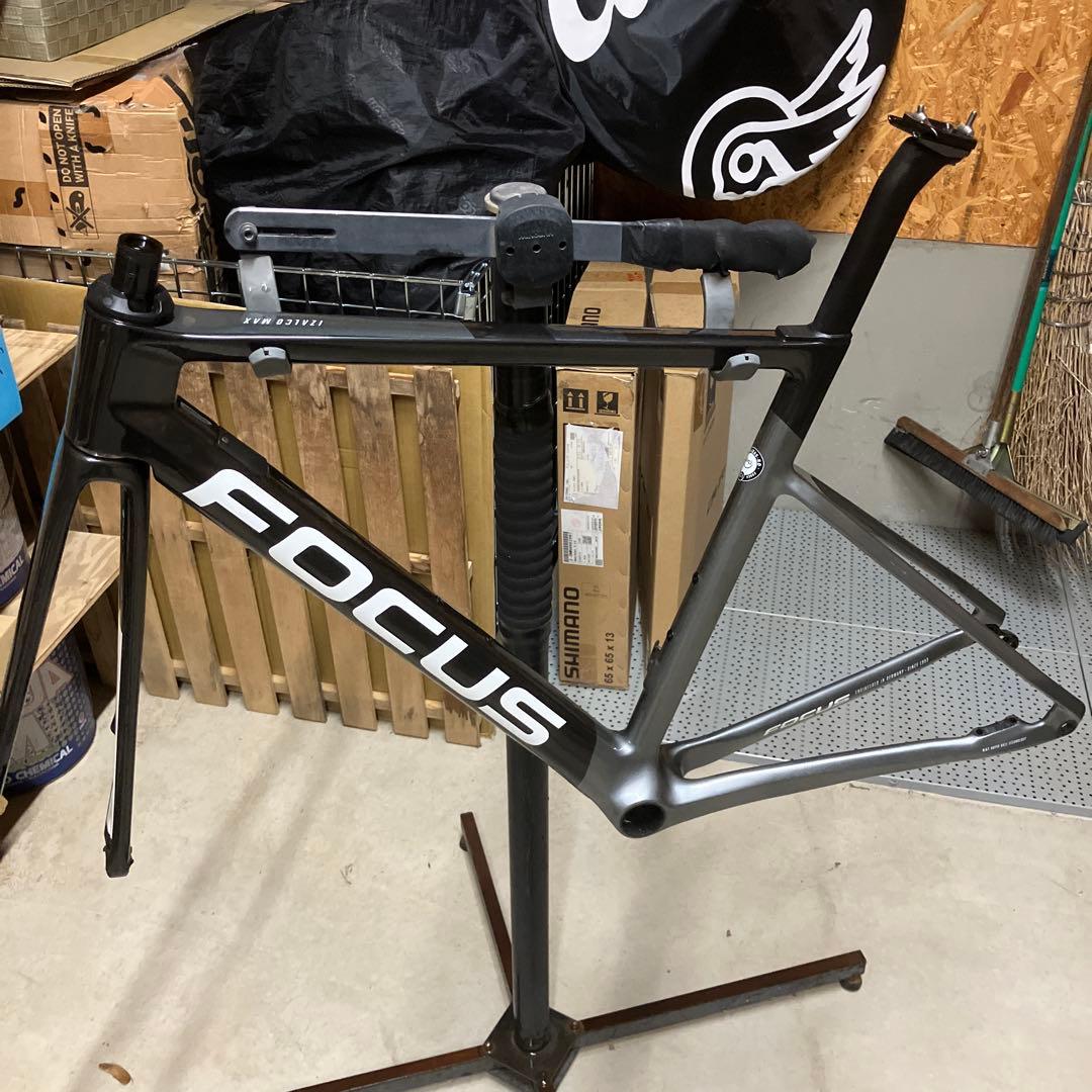 フォーカスイザルコマックスフレームセット