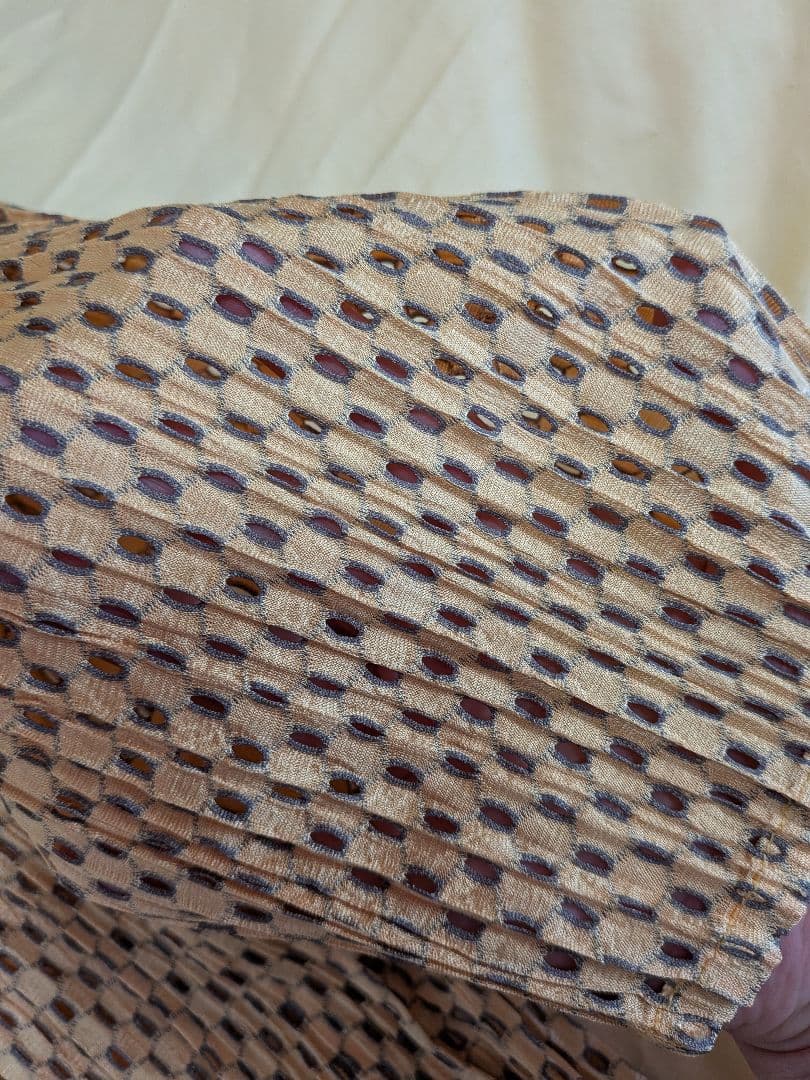 error（美品）イッセイミヤケ　プリーツプリーズカーディガン