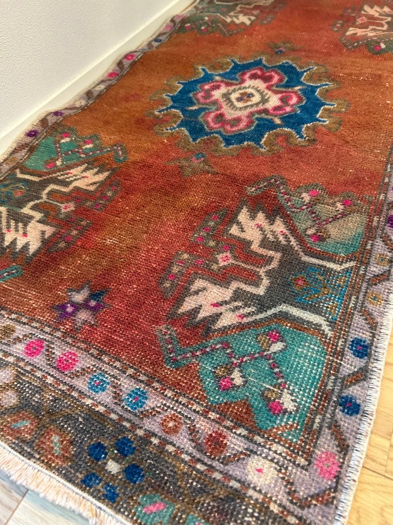 トライバルラグ・トルコヴィンテージラグ・ウール約56×120cm