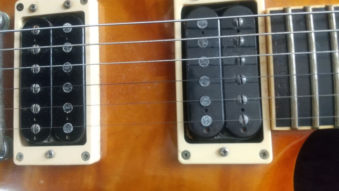 キャパリソン エレキギター