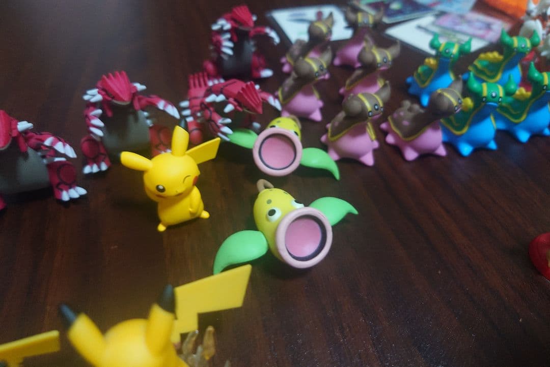 ポケモン・星のカービィ　まとめ売り　９２点