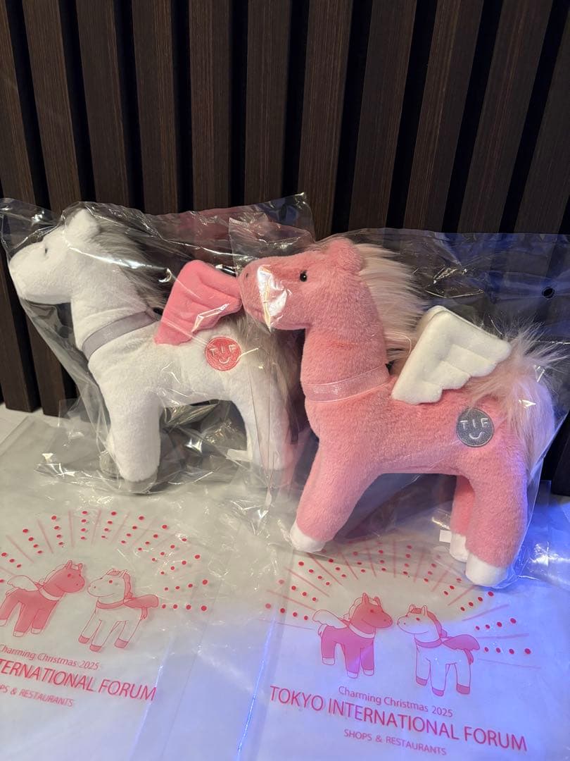 東京国際フォーラム 馬　ぬいぐるみ 2色セット