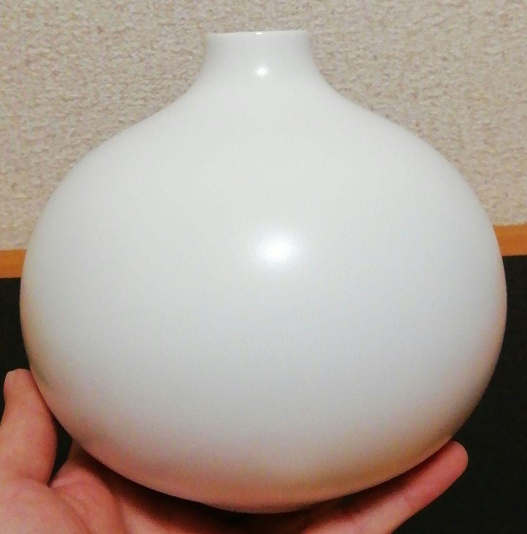 人間国宝　前田昭博作　白磁　花入　壺　共箱　略歴付　花瓶