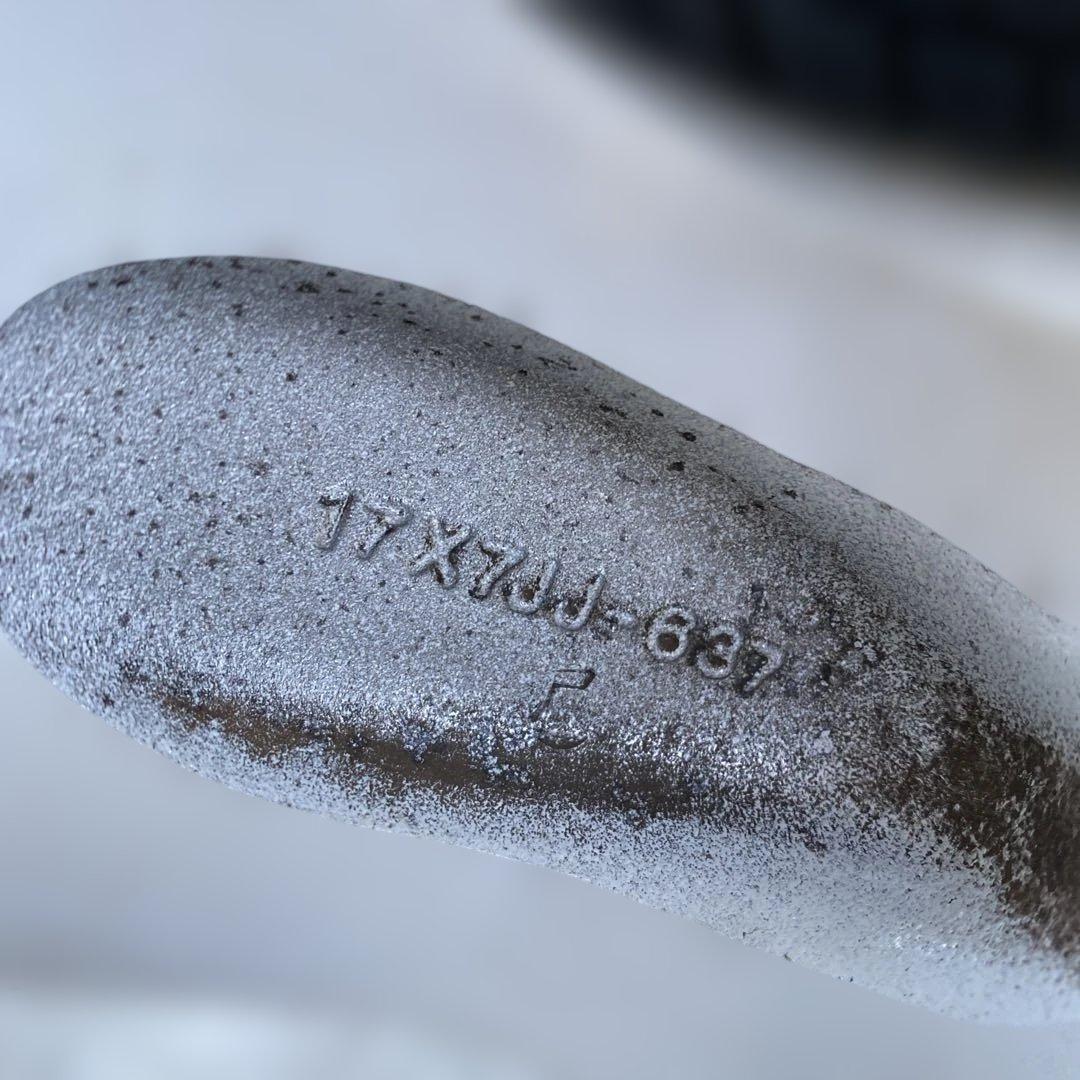 中古溝あり‼️ピレリスタッドレスセット215/50R17 スバル レヴォーグ