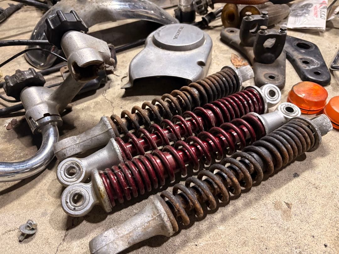 ホンダ　モンキー　ゴリラ　パーツまとめ売り　純正　4ミニ　ジャンク　z50j