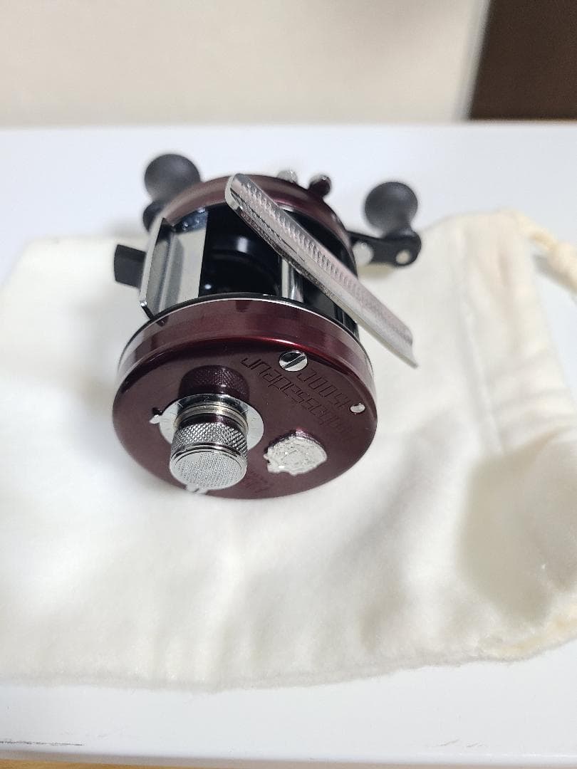 カ*ギ様 美品【abu】1500c　バーカンディ