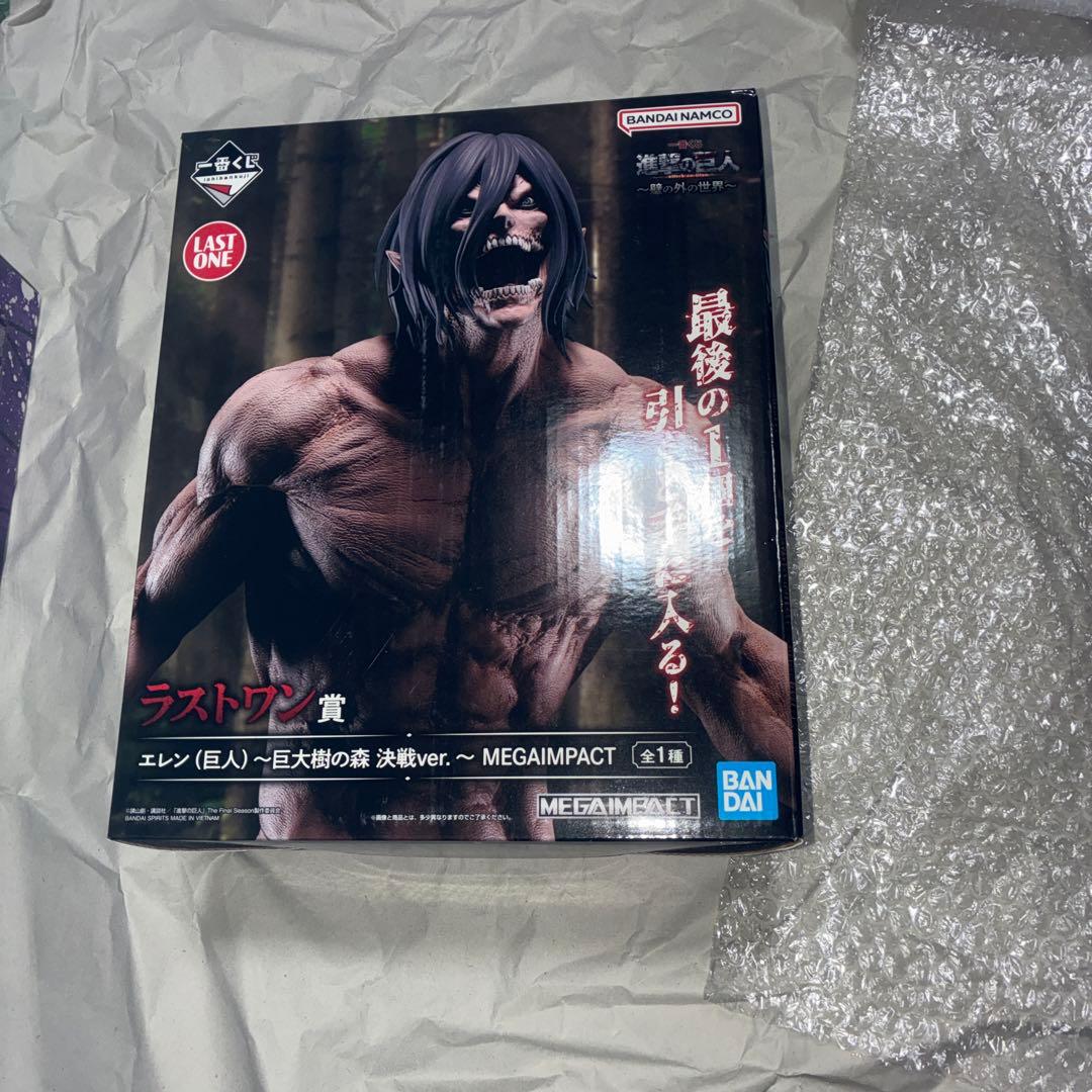 進撃の巨人　一番くじ　ラストワン　エレン（巨人）、ミカサ　2点