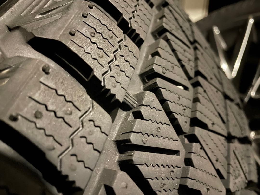 レクサス　RX スタッドレスタイヤホイールセット