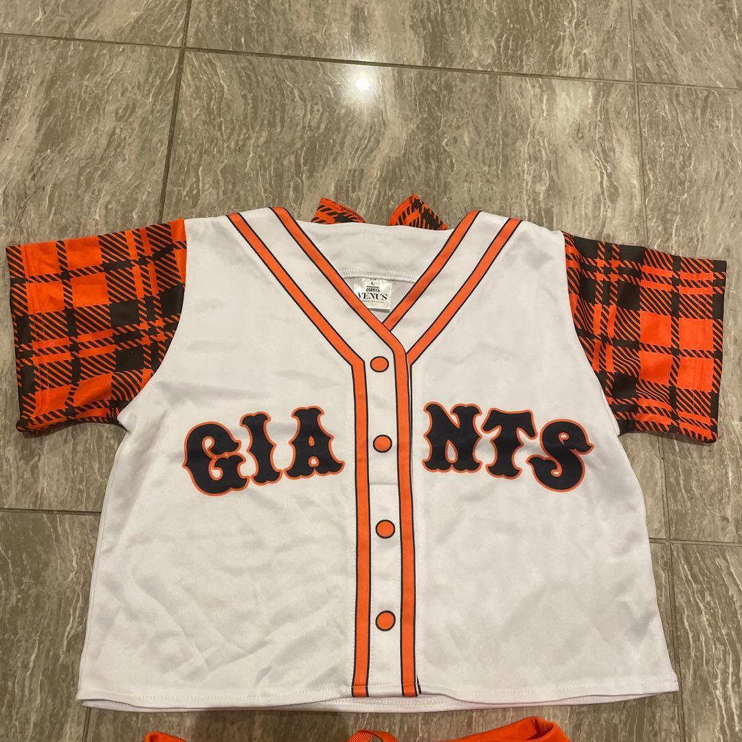 ジャイアンツ　VENUS チアリーディングウェア Lサイズ