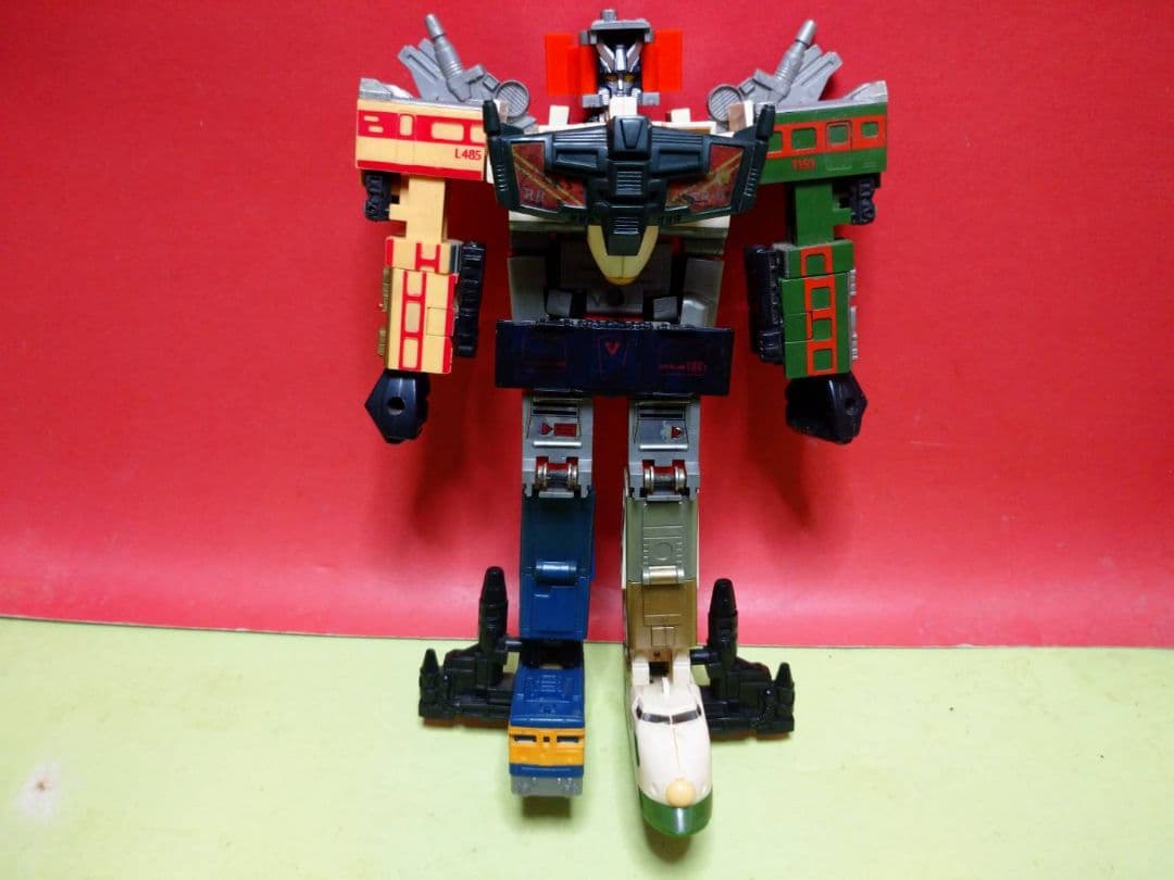 ライデンではありません!超激レア30年物中古品タカラ ダイアクロン トレインロボ