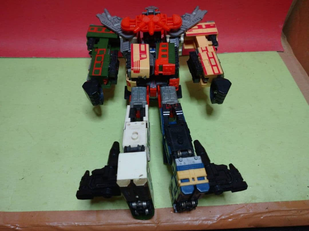 ライデンではありません!超激レア30年物中古品タカラ ダイアクロン トレインロボ